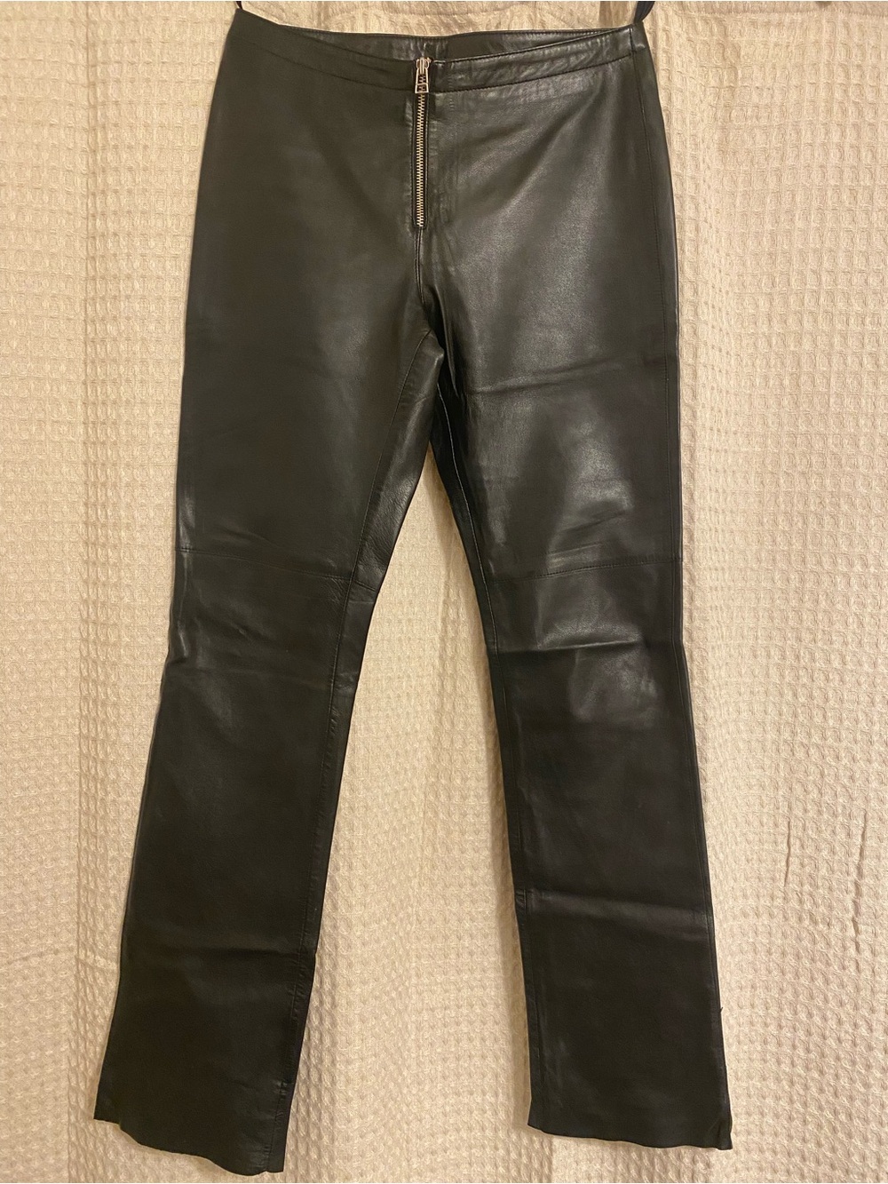 Victorias Secret. Hugo Buscati Collection. Women’s Black Leather Pants